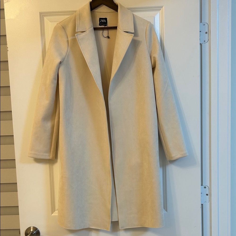 New Zara Women's Cream Coat